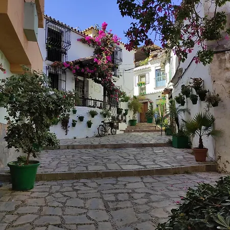 Apartman Luxury 2 Bedrooms, Private Heated Pool - Ehhouse