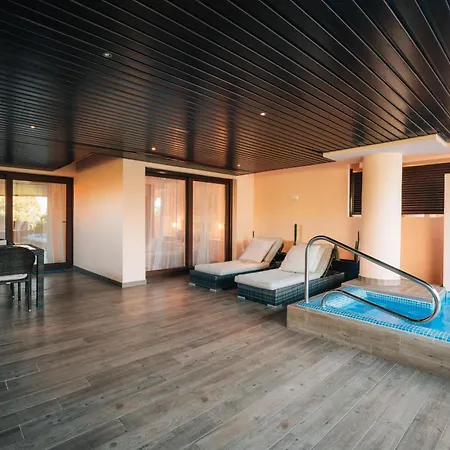 Luxury 2 Bedrooms, Private Heated Pool - Ehhouse Apartman Estepona