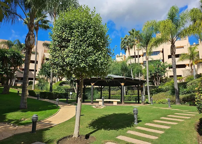 Luxury 2 Bedrooms, Private Heated Pool - Ehhouse *