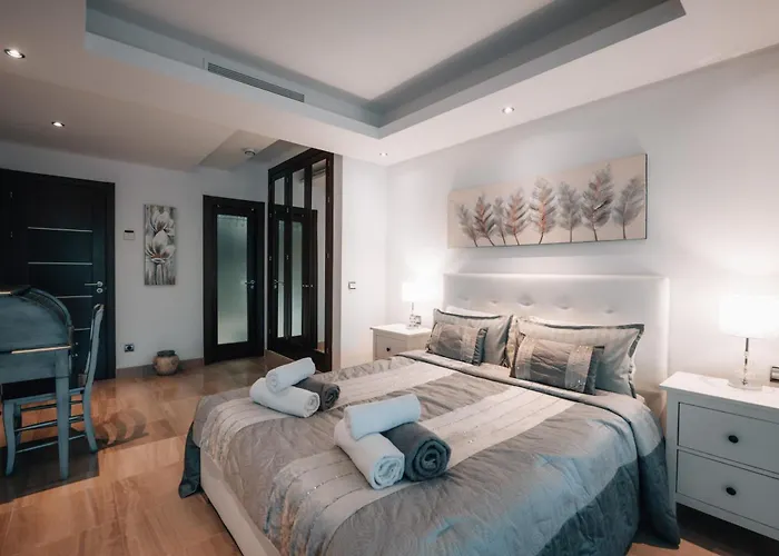 Luxury 2 Bedrooms, Private Heated Pool - Ehhouse Апартаменты Эстепона