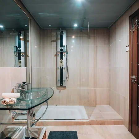 Luxury 2 Bedrooms, Private Heated Pool - Ehhouse Appartement