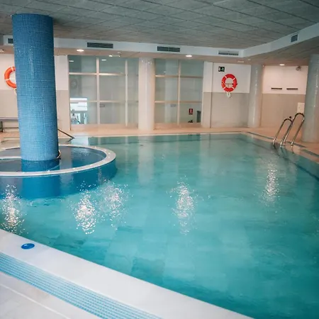 Luxury 2 Bedrooms, Private Heated Pool - Ehhouse